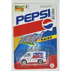 1993 Golden Wheel Pepsi Team Racer Die-Cast Car Pepsi Delivery Van / Truck HW17